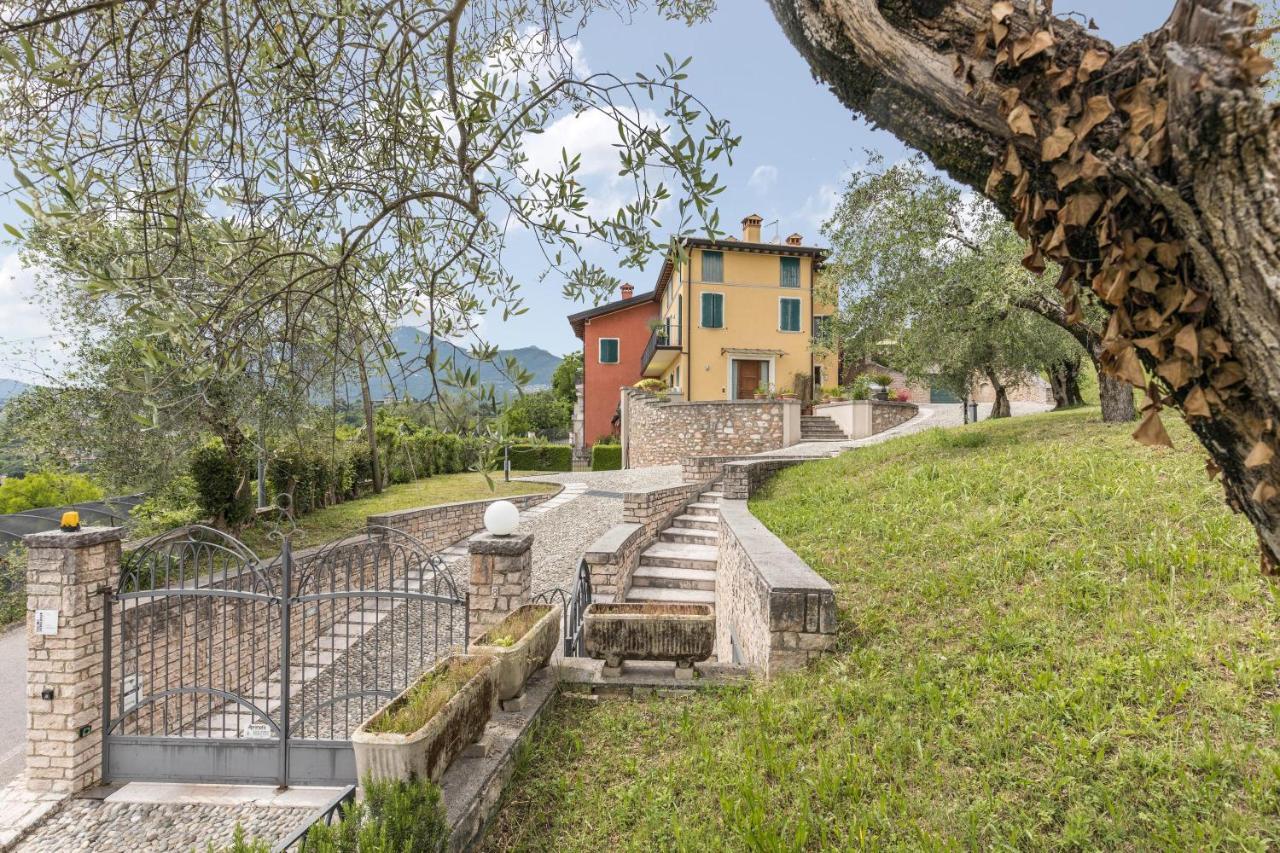 Apartament Casa Mandello Salò Zewnętrze zdjęcie